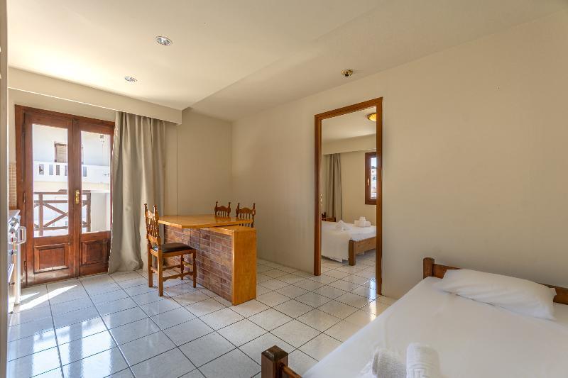 Athina Inn Hersonissos  Exteriör bild