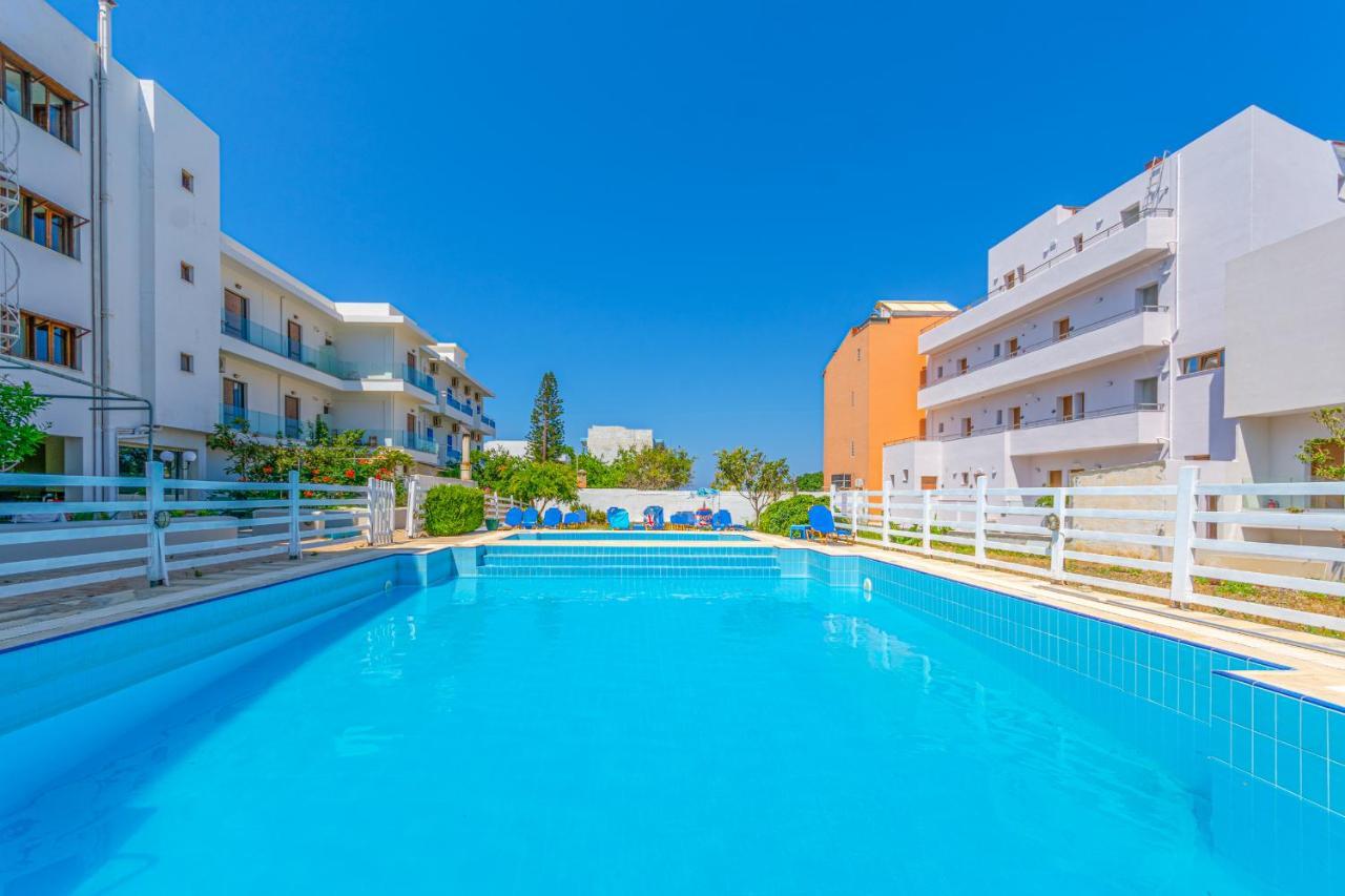 Athina Inn Hersonissos  Exteriör bild