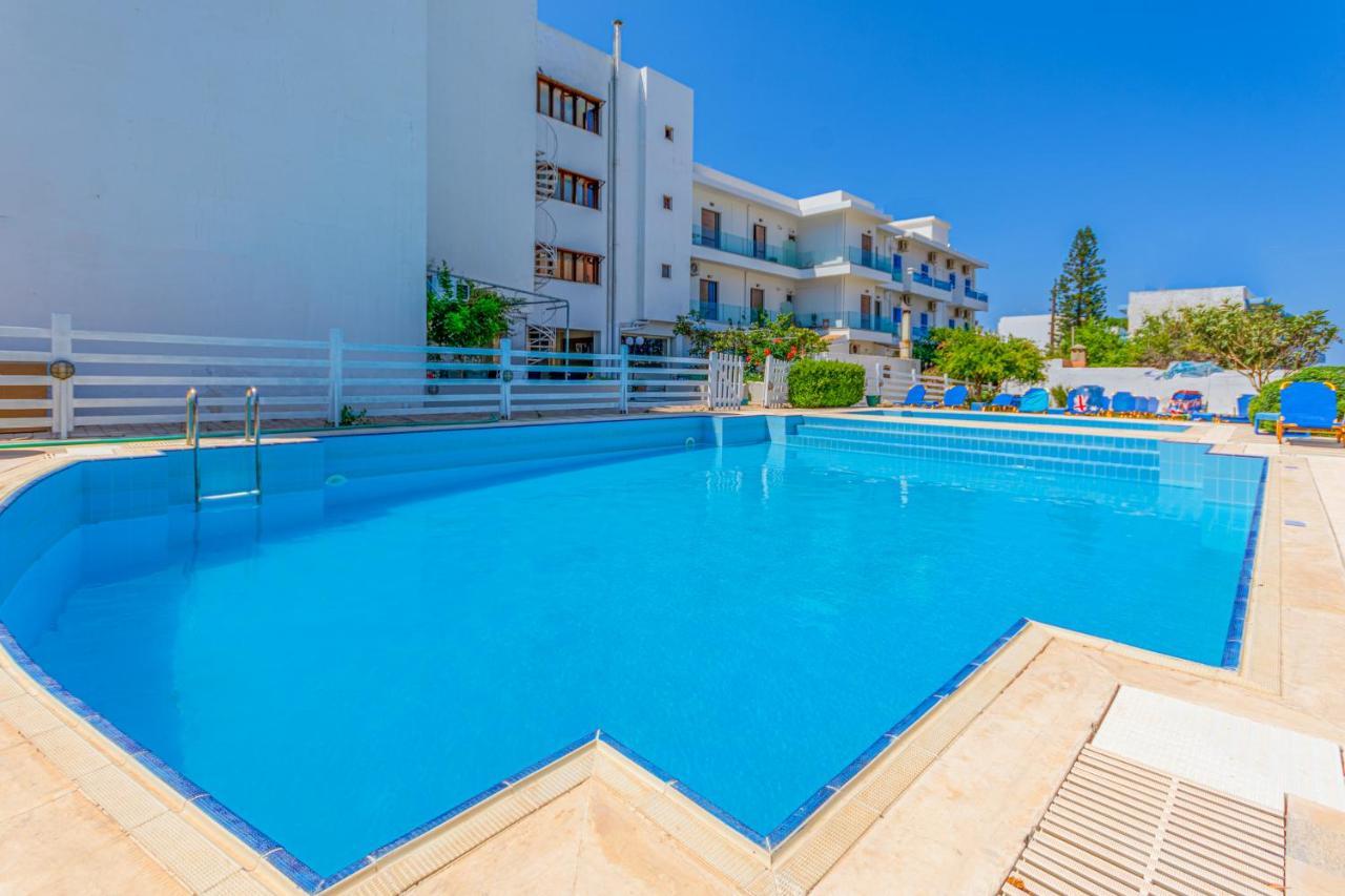 Athina Inn Hersonissos  Exteriör bild