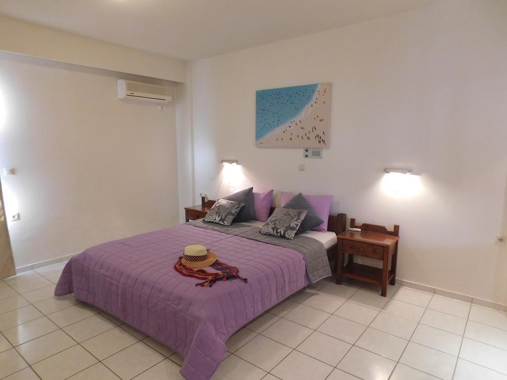 Athina Inn Hersonissos  Exteriör bild