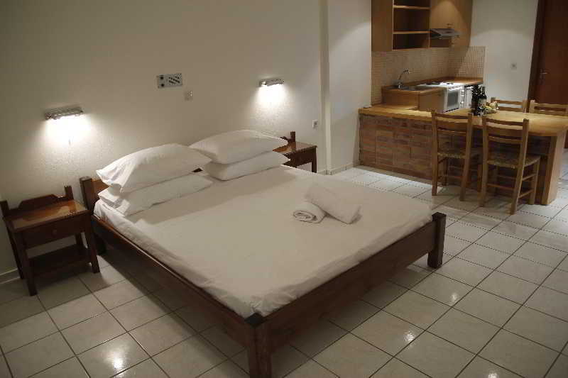 Athina Inn Hersonissos  Exteriör bild