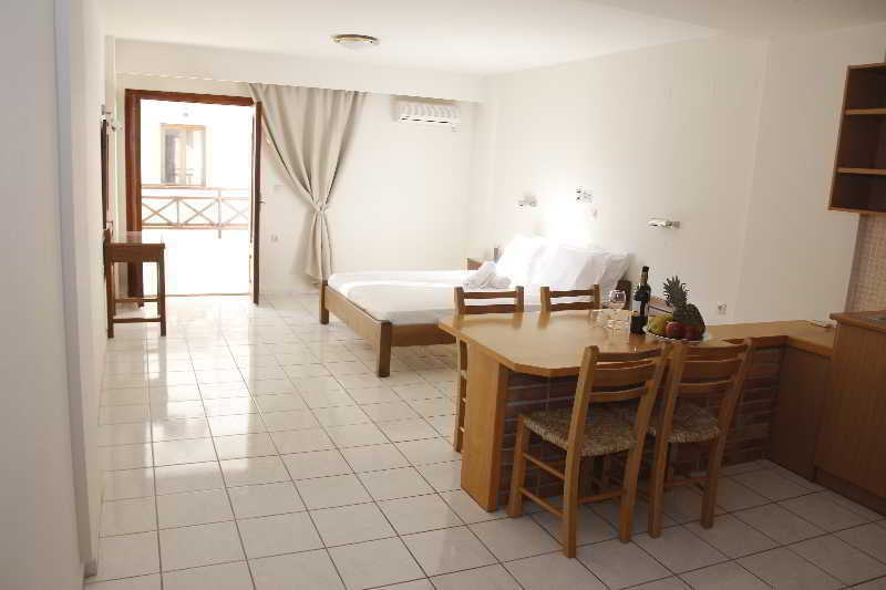 Athina Inn Hersonissos  Exteriör bild